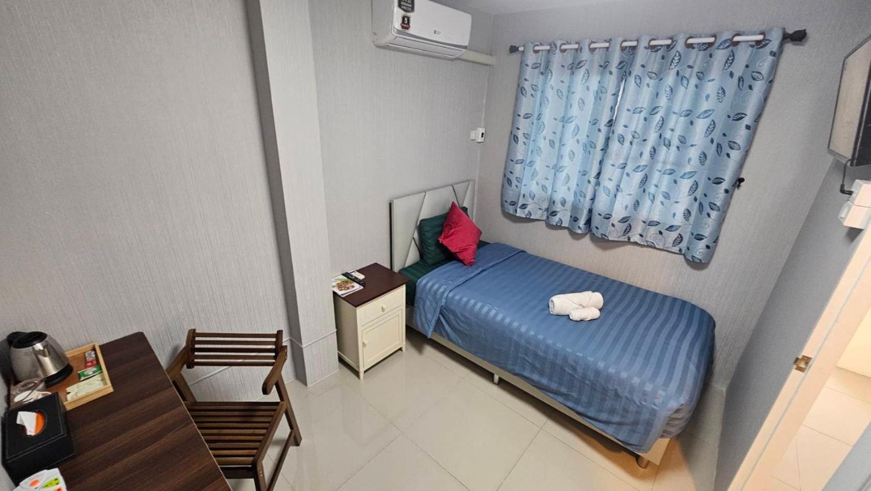 Khokeng Room Банкок Стая снимка